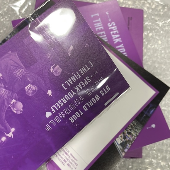 BTS World Tour LY The Final with Digital Code & Lenti Frame POB - Picture 5 of 8